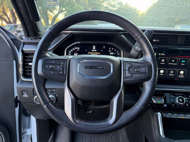 Used 2024 GMC Sierra 3500 Denali Ultimate AWD/4WD image 10