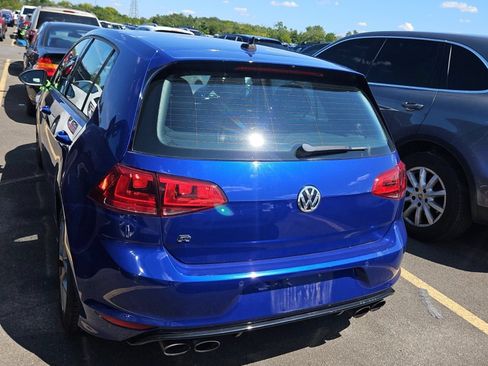 Used 2016 Volkswagen Golf R 4-Door AWD/4WD image 5