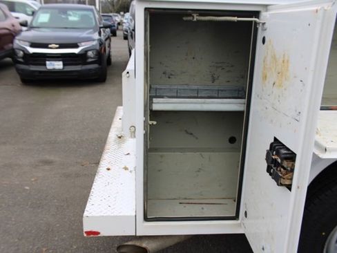 Used 2012 Ford F250 XL w/ Skid Plate Pkg image 14