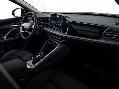 New 2025 Audi Q5 Premium Plus image 8