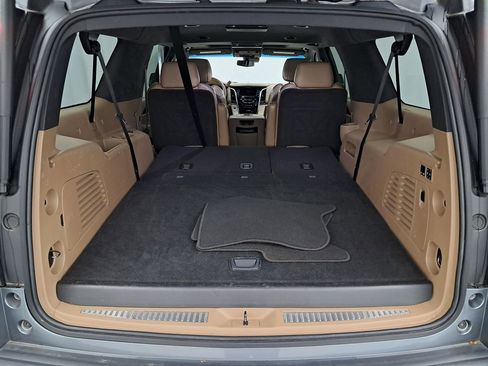 Used 2020 Cadillac Escalade ESV Platinum image 48