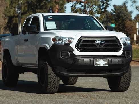 Used 2021 Toyota Tacoma SR image 8