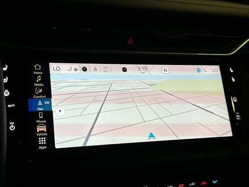 New 2026 Jeep Cherokee Overland w/ Advanced Pro Tech Group AWD/4WD image 18