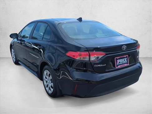 Used 2025 Toyota Corolla LE FWD image 8