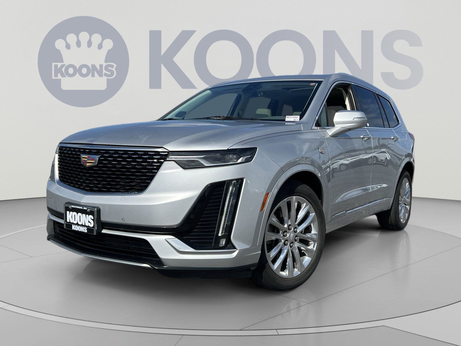 Used 2020 Cadillac XT6 Premium Luxury FWD image 1