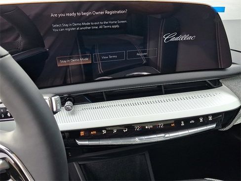 New 2026 Cadillac Optiq Luxury 1 image 11