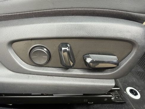 Used 2020 Lexus ES 350 w/ Accessory Package 2 image 29