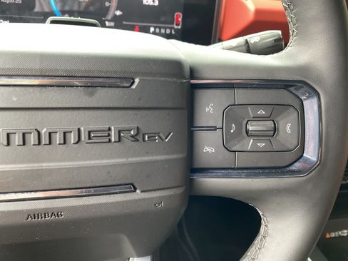 Used 2026 GMC Hummer EV 4x4 Crew Cab w/ Carbon Fiber Edition Package image 21