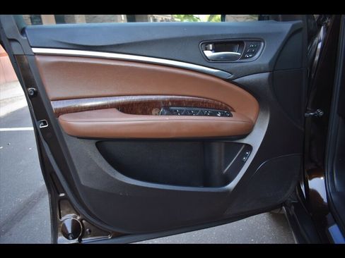 Used 2017 Acura MDX FWD w/ Technology Package image 18