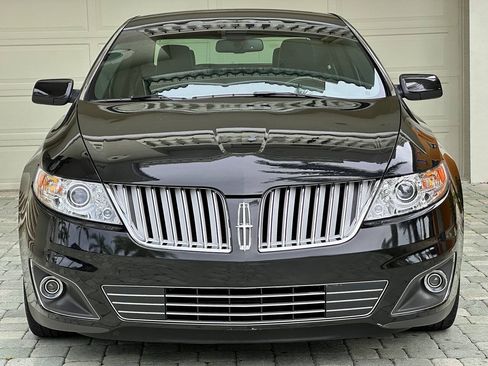 Used 2009 Lincoln MKS FWD image 25