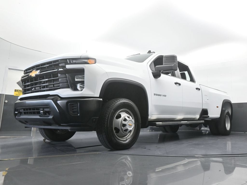 Used 2026 Chevrolet Silverado 3500 W/T AWD/4WD image 51