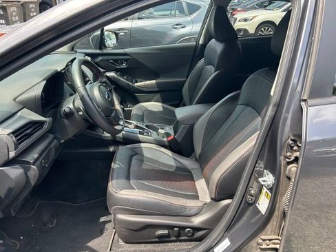 Used 2024 Subaru Crosstrek 2.5i Limited AWD/4WD image 3