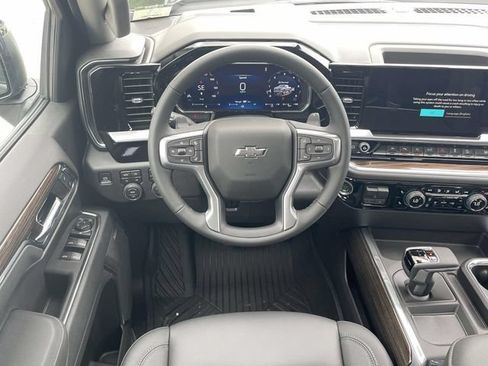 New 2026 Chevrolet Silverado 1500 RST w/ Dark Appearance Package AWD/4WD image 11