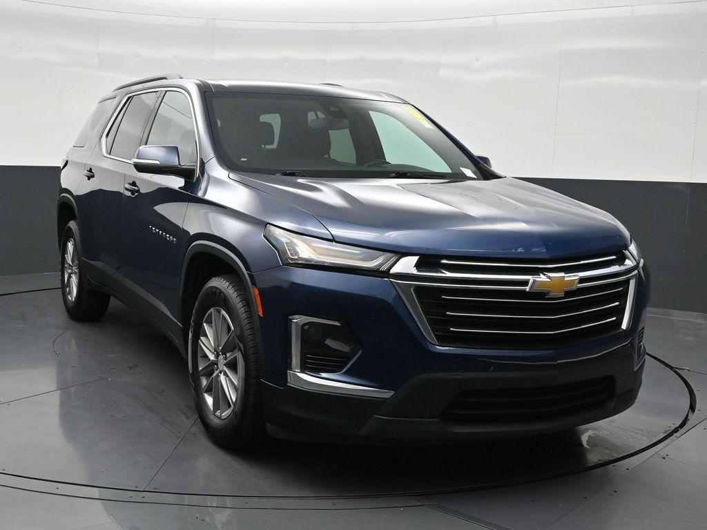 Used 2023 Chevrolet Traverse LT FWD image 8