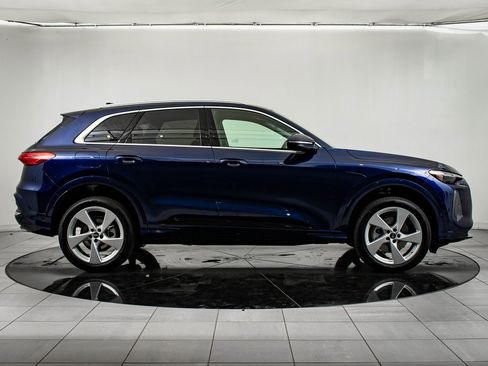 New 2025 Audi Q5 2.0T Premium Plus image 11