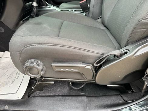 Used 2023 Jeep Wrangler Sport S image 11