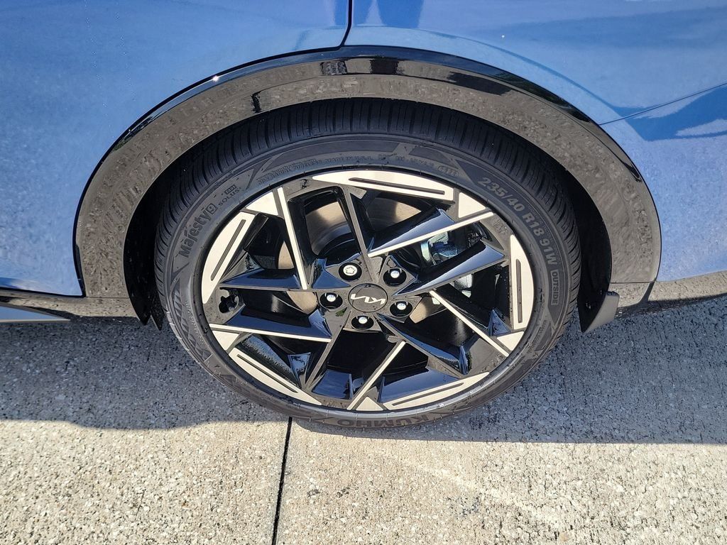 New 2026 Kia K4 EX w/ GT-Line Premium Package FWD image 36