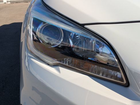 Used 2016 Subaru Outback 2.5i Limited image 6