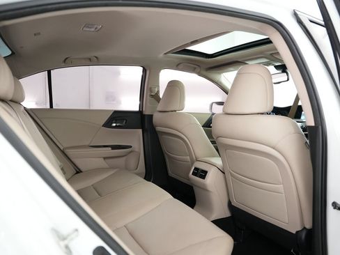 Used 2014 Honda Accord EX-L image 39