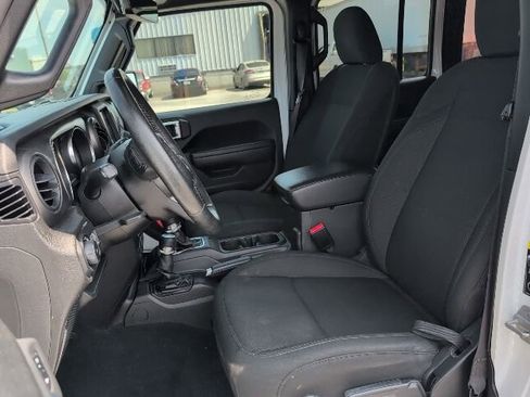 Used 2022 Jeep Wrangler Unlimited Sport AWD/4WD image 10