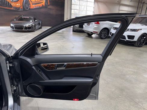 Used 2014 Mercedes-Benz C 250 Sedan image 63