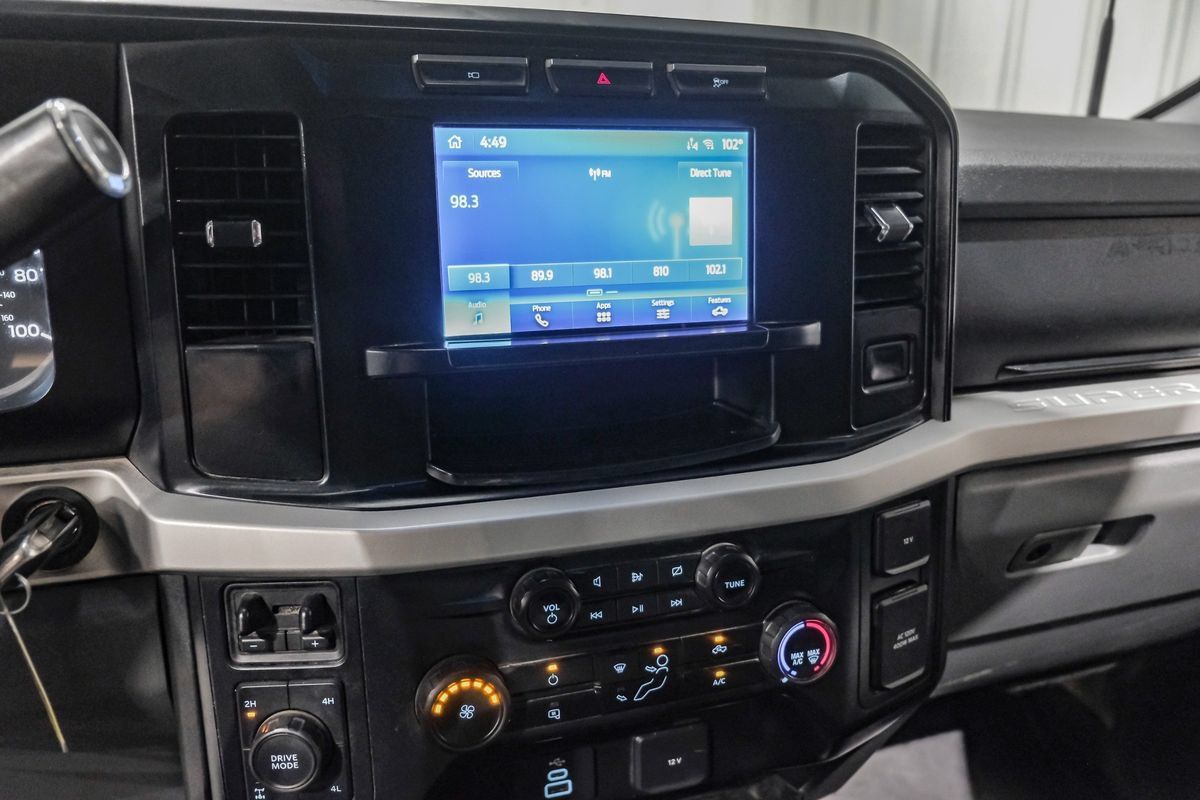 Used 2023 Ford F350 XLT w/ 360-Degree Camera Package AWD/4WD image 24
