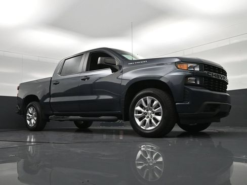 Used 2022 Chevrolet Silverado 1500 Custom w/ Safety Confidence Package RWD image 31