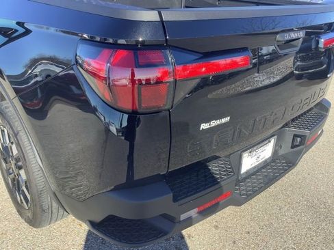 Certified 2025 Hyundai Santa Cruz SE image 22