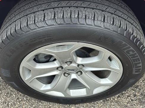 Used 2014 Ford Edge SEL image 31