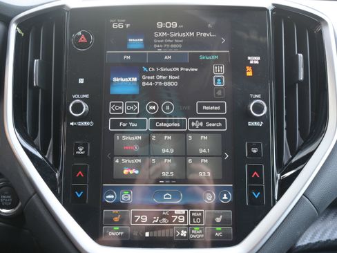 Used 2025 Subaru Ascent Premium AWD/4WD image 24