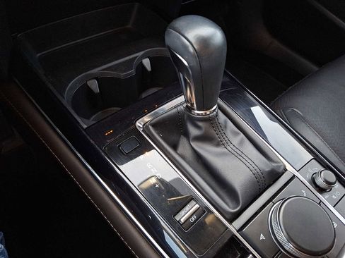 Used 2021 MAZDA CX-30 AWD 2.5 S w/ Premium Package image 16