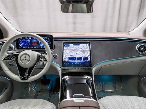 Certified 2023 Mercedes-Benz EQS 450+ SUV image 11