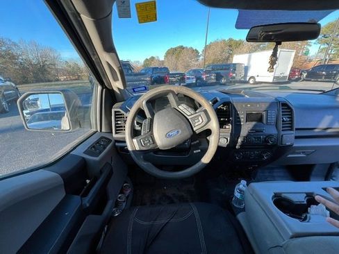 Used 2017 Ford F150 XL w/ Equipment Group 101A Mid image 10