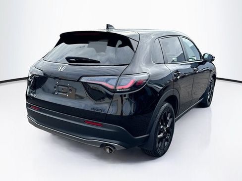 Used 2025 Honda HR-V Sport image 5