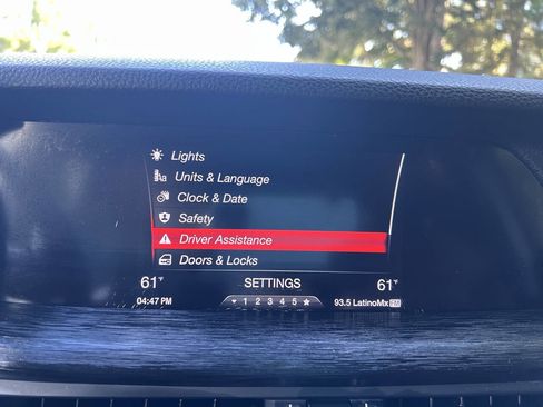 Used 2019 Alfa Romeo Stelvio Base AWD 4dr Crossover w/ Nero Edizione image 27