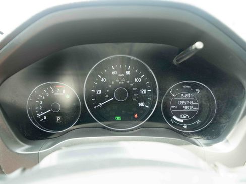 Used 2016 Honda HR-V LX image 16
