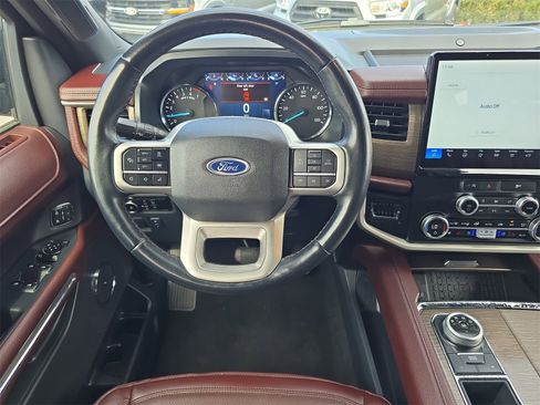 Certified 2023 Ford Expedition Max Limited image 9