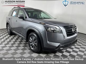 Used 2025 Nissan Pathfinder SV w/ SV Premium Package FWD video 1