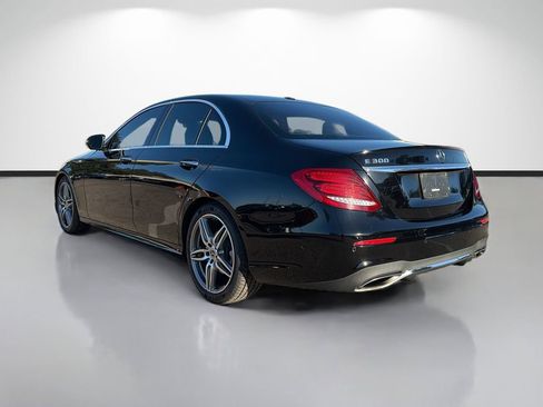 Used 2019 Mercedes-Benz E 300 image 5