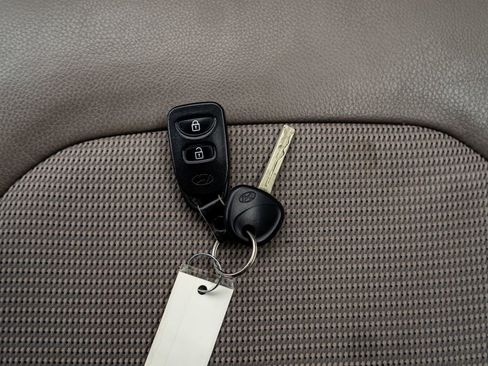 Used 2015 Hyundai Tucson SE image 30