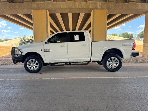 Used 2018 RAM 2500 Laramie w/ Sport Appearance Group AWD/4WD image 6