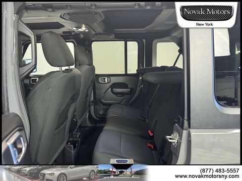 Used 2021 Jeep Wrangler Unlimited Sport image 11