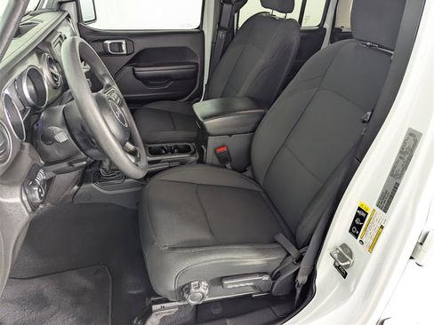 Used 2021 Jeep Gladiator Sport w/ Trailer Tow Package image 12