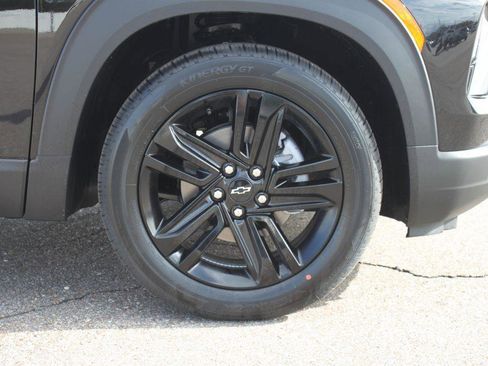 New 2026 Chevrolet TrailBlazer LT image 4