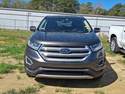 Used 2015 Ford Edge Titanium w/ Equipment Group 301A image 2