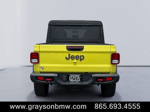 Used 2023 Jeep Gladiator Rubicon w/ Trailer Tow Package AWD/4WD image 4