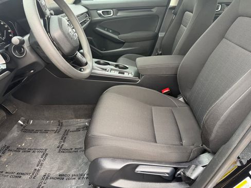 Used 2023 Honda Civic LX image 7