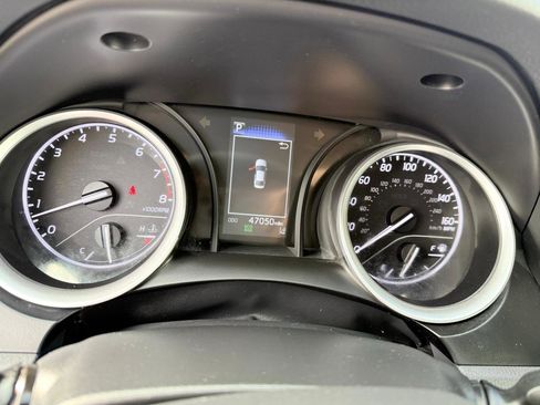 Used 2022 Toyota Camry LE image 21