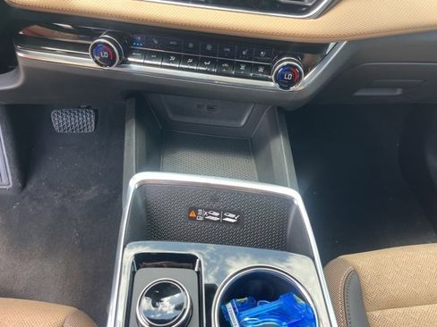 New 2026 Chevrolet Equinox ACTIV w/ Convenience Package III image 32