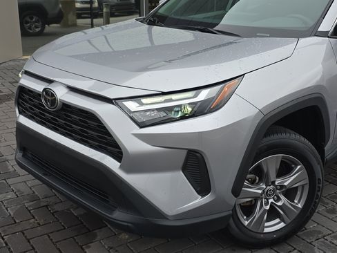 Used 2024 Toyota RAV4 XLE image 10